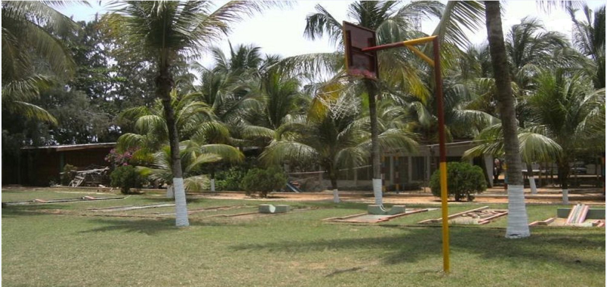 Whispering Palms Resort Magbon エクステリア 写真